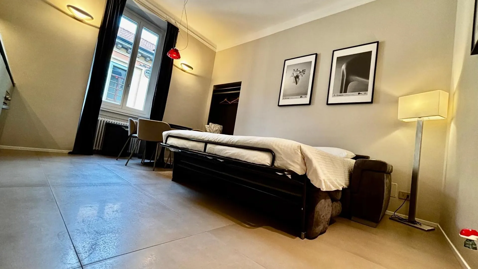 Apartment Solferino 37 Milan Italy