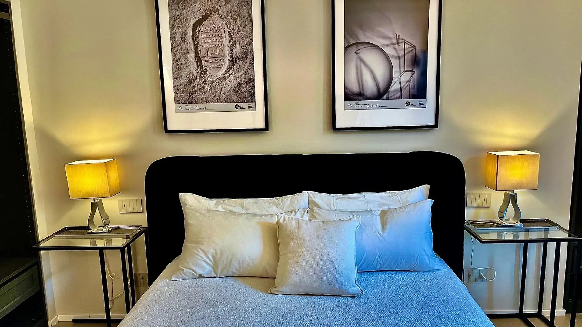 Apartment Solferino 37 Milano Italia