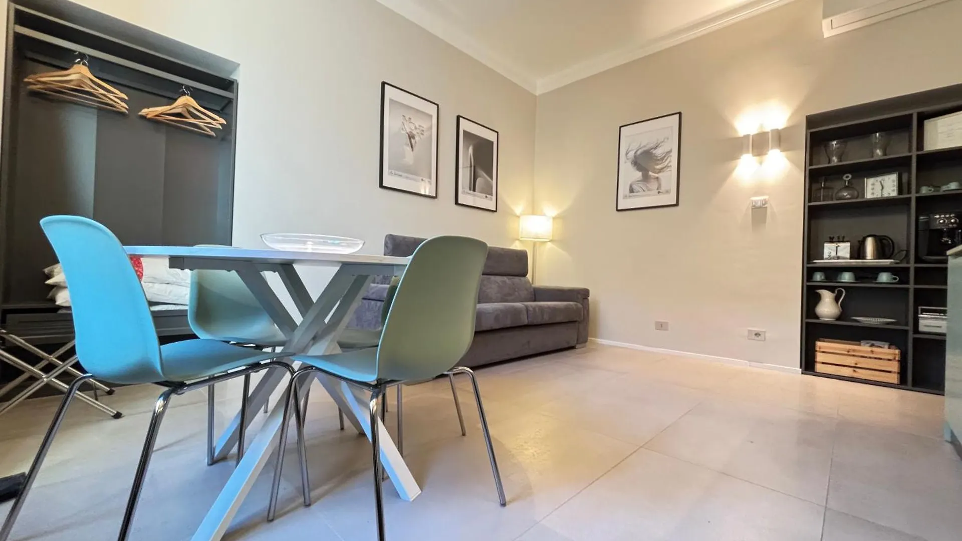 Apartment Solferino 37 Milano